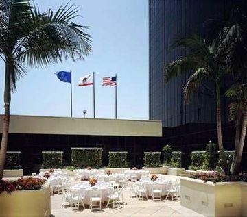 Hilton Angeles Airport Hotel